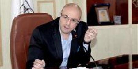 توفير
      38
      تعاقدًا
      لذوي
      الإعاقة..
      محافظ
      بني
      سويف
      يناقش
      نتائج
      الملتقى
      التوظيفي