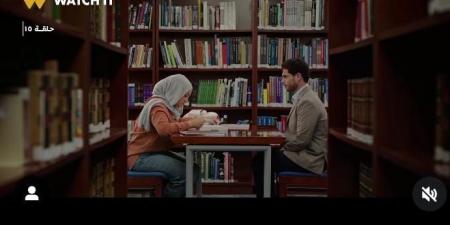 مسلسل
      ميدتيرم
      الحلقة
      15..
      تيا
      بورطة
      جديدة
      بسبب
      نعومي
      وهنا
      تنتظر
      قصة
      حب