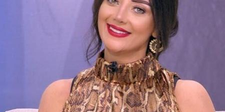 كانت
      سنة
      ستر
      وحبيت
      نفسي
      أكثر..
      رسالة
      رضوى
      الشربيني
      قبل
      انتهاء
      2025