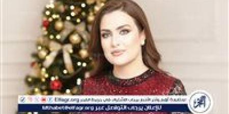 سيمون
      تحتفل
      برأس
      السنة
      برسالة
      حب
      وسعادة:
      "انشروا
      المحبة
      وابتسموا
      لمن
      حولكم"