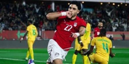 محمد صلاح وعمر مرموش فى هجوم منتخب مصر أمام جنوب أفريقيا
