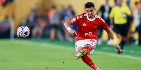 خالد
      الغندور:
      كوكا
      يجهز
      لتأشيرة
      البرتغال
      تحسبًا
      لرحيله
      عن
      الأهلي
      في
      يناير