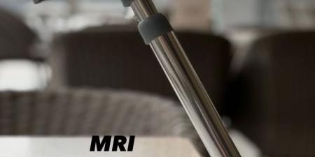 محمد محمود عبد العزيز يتعرض لكسر في القدم: دعواتكم الأشعة تطلع بسيطة