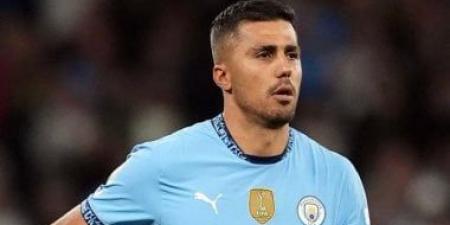 مانشستر سيتي يغري رودري بعرض ضخم لتجديد عقده