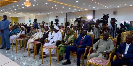 "مالك عقار" يوجه رسائل سياسية من بورتسودان إلي المنظمات الإنسانية