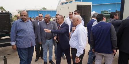 قيادات شركات المياه بالمنيا وقنا وأسيوط يتفقدون مجمع ورش الخدمات بسوهاج