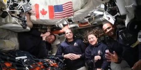 رواد فضاء أرتميس 2 يبلغون عن "رائحة احتراق" من المرحاض فى طريقهم للقمر