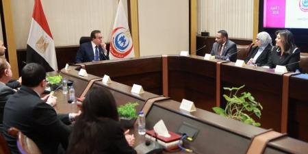وزير الصحة يعزز التعاون مع إحدى شركات الدواء تنفيذ مشروعات صحية مستقبلية