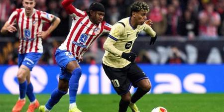 صافرة رومانية.. حكم مباراة برشلونة وأتلتيكو مدريد في دوري أبطال أوروبا