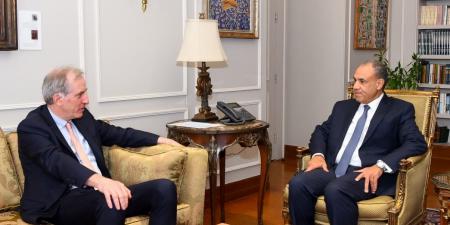 وزير الخارجية: نحذر من التداعيات الإسرائيلية الخطيرة على فرص التهدئة والاستقرار