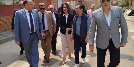 وزيرة الثقافة تتفقد مسرح وسيرك 15مايو تمهيدا لافتتاحه الشهر المقبل