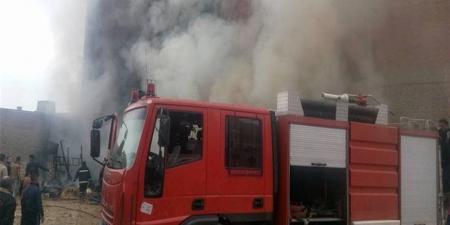 الدفع بـ 4 سيارات إطفاء للسيطرة على حريق شقة سكنية في القليوبية
