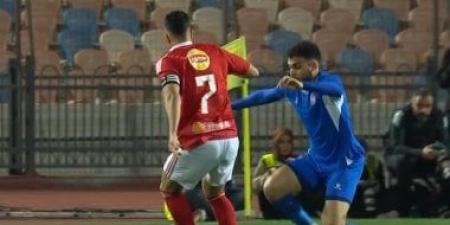 الأهلى يتعادل مع سموحة 1-1 فى الشوط الأول