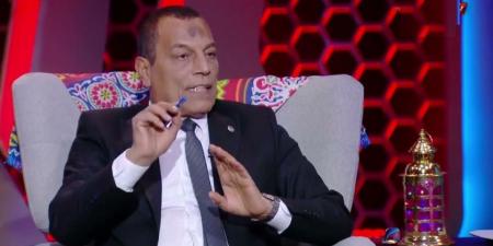 ناصر عباس يكشف كواليس أزمة VAR بين الأهلي واتحاد الكرة