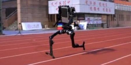 سباق الإنسان والآلة.. هل يتفوق روبوت Unitree على أسرع عدّاء في التاريخ؟