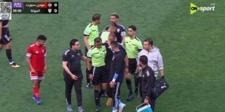 شاهد الفحوصات الأولى للحكم مصطفى الشهدى بعد إصابته فى مباراة مودرن والجونة