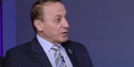 اللواء أيمن عبد المحسن يكشف الهدف من سياسة الحصار الأمريكي للموانئ الإيرانية