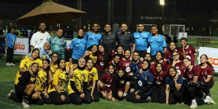 صيد أكتوبر يتوج ببطولة بارتلى الدولية لكرة اليد بنات 2012