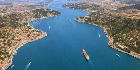 عودة إلى المربع صفر.. إيران تغلق مضيق هرمز مجددًا (فيديو)