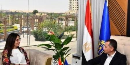 محافظ أسوان يستقبل وزيرة الثقافة لبحث تعزيز التعاون المشترك