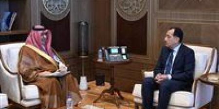 رئيس الوزراء يستقبل سفير خادم الحرمين الشريفين لدى مصر لبحث تعزيز التعاون المشترك