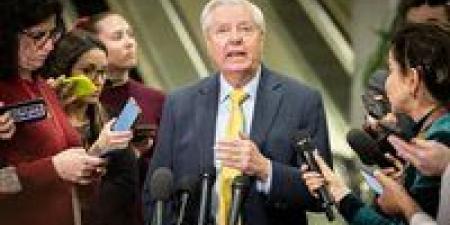 جراهام: الحصار الأمريكي على السفن الإيرانية قد يصبح "عالمياً" قريباً