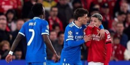 إيقاف بريستياني مدافع بنفيكا 6 مباريات بسبب إهانة فينيسيوس