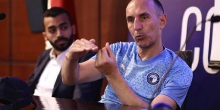 كرونوسلاف يورتشيتش ينفجر بعد خسارة بيراميدز أمام الزمالك