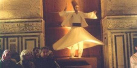 فرقة وصال تحيى ليلة صوفية مولوية فى قبة الغورى