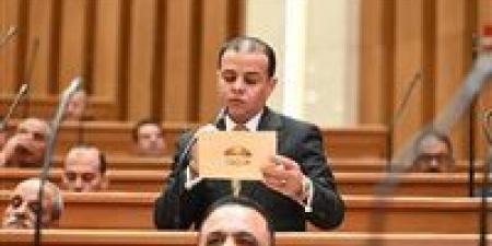 مدحت الكمار: تحرير سيناء علامة فارقة في تاريخ الوطن وتجسيد لقدرة المصريين على حماية الأرض