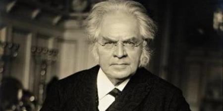 بيورنستيرن بيورنسون.. أول كاتب نرويجى يحصل على جائزة نوبل فى الأدب