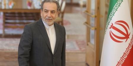 إعلام إيراني: وصول عراقجي إلى روسيا للقاء بوتن