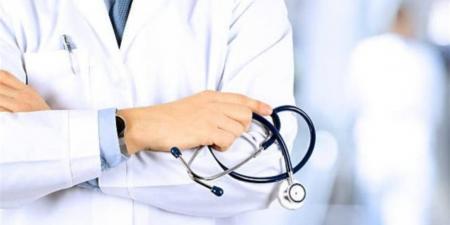 طبيب بارز يحذر من مشروب شائع ويصفه بـ"موت سائل"