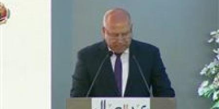 وزير النقل يستعرض جهود توطين الصناعات الثقيلة ووسائل النقل في مصر