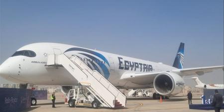 "مصر للطيران" تستأنف رحلات الشارقة والبحرين بداية من مايو 2026
