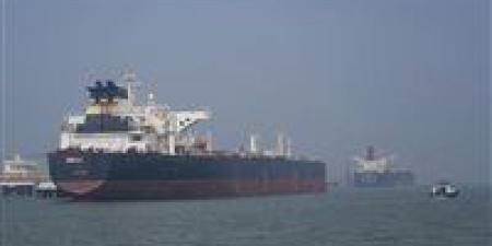 إعلام عبري: أمام إيران 60 يوماً فقط قبل نفاد أماكن تخزين النفط