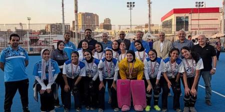 أشرف فرحات يكرم أبطال دوري الخماسي للهوكي الزمالك