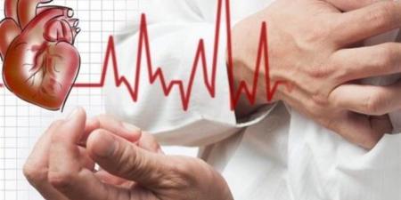 فاكهة شائعة قد تحميك من أمراض القلب القاتلة