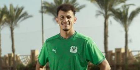 المصري يستقر على بدء التفاوض مع الأهلي لضم عمر الساعي