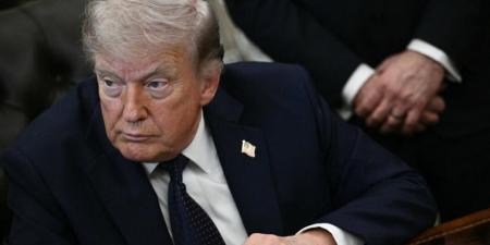 مستشار رئيس البرلمان الإيراني: ترامب يفقد التوازن لقرب انتهاء الوقت المجدول للحرب