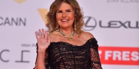 يسرا تنتهي من تصوير «بنات فاتن» وتستعد لطرحه قريبًا