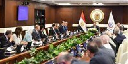 وزير الصحة يترأس اجتماعاً رفيعاً مع الرابطة الدولية لمكافحة الصرع لوضع استراتيجية وطنية شاملة