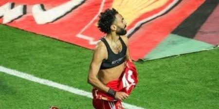الأهلى يجتمع مع حسين الشحات خلال ساعات لحسم تجديد عقده.. وكوكا فى الطريق
