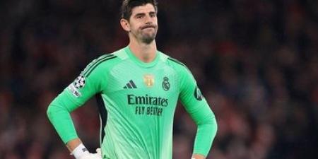 تيبو كورتوا يوجه رسالة مؤثرة لجماهير ريال مدريد بعد خسارة الكلاسيكو