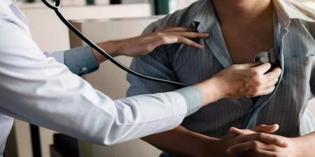 خدمات مجانية لـ378 ألف مواطن عبر 590 قافلة طبية في 3 أشهر