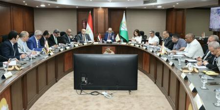 محافظ الجيزة يترأس اجتماعات المناطق الصناعية بالصف والعياط