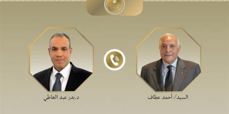 وزير الخارجية يبحث مع نظيره الجزائري تطورات الأوضاع في ليبيا