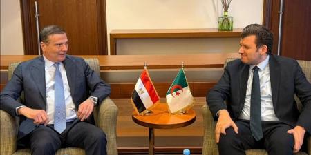 وزير الزراعة يبحث مع نظيره الجزائري تعزيز التعاون المشترك