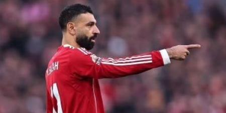 هل انهارت غرفة ملابس ليفربول؟.. تطورات جديدة فى أزمة محمد صلاح وسلوت