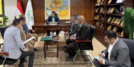 نائب محافظ الفيوم يتابع إجراءات تطوير منطقة دمو الجديدة